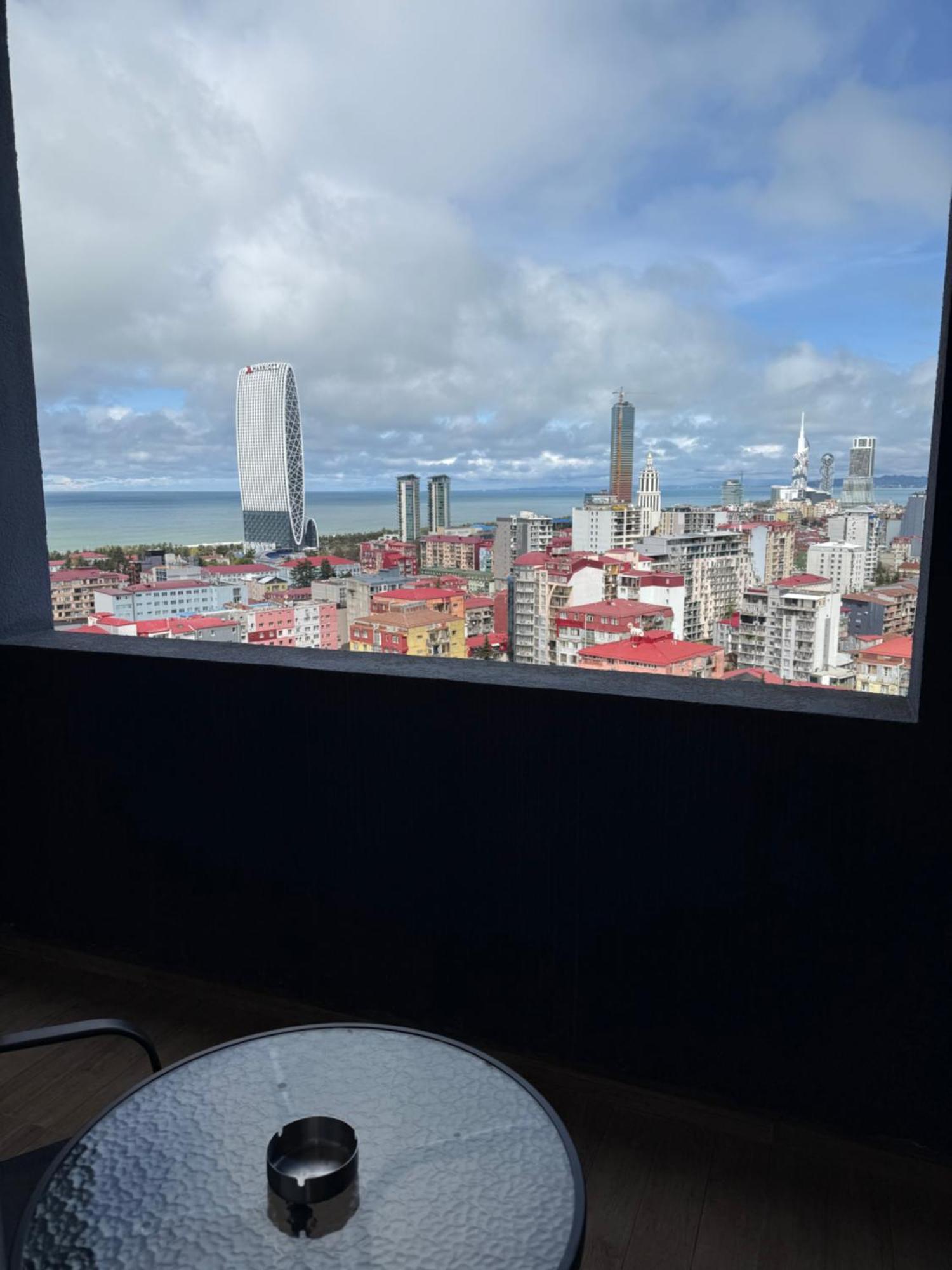 דירות Batumi Flat With Epic Views מראה חיצוני תמונה