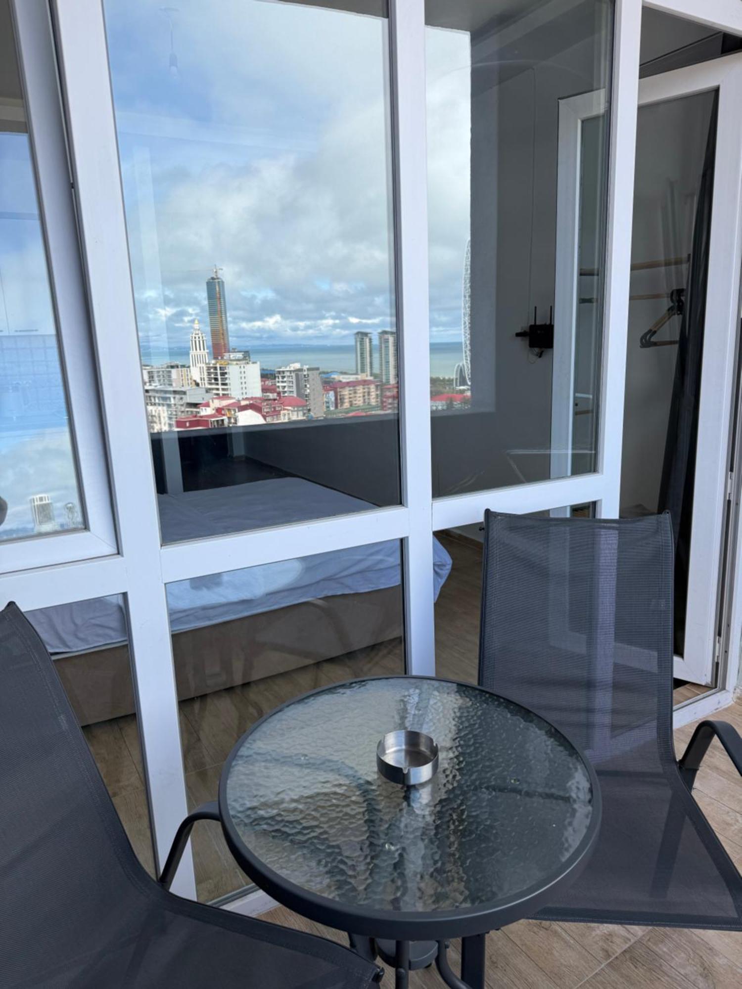 דירות Batumi Flat With Epic Views מראה חיצוני תמונה