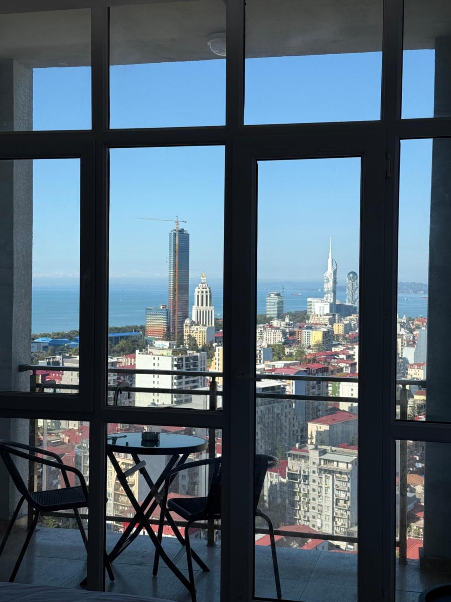 דירות Batumi Flat With Epic Views מראה חיצוני תמונה